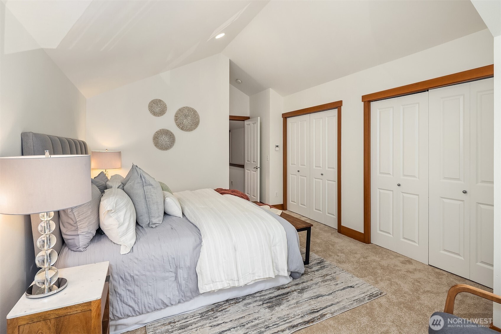 13726 Midvale Avenue North, Unit B Seattle, WA 98133 - Photo 22 of 31