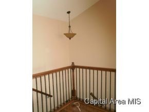 3202 Mackinaw Lane Springfield, IL 62711 - Photo 8 of 11 Gallery Image 8