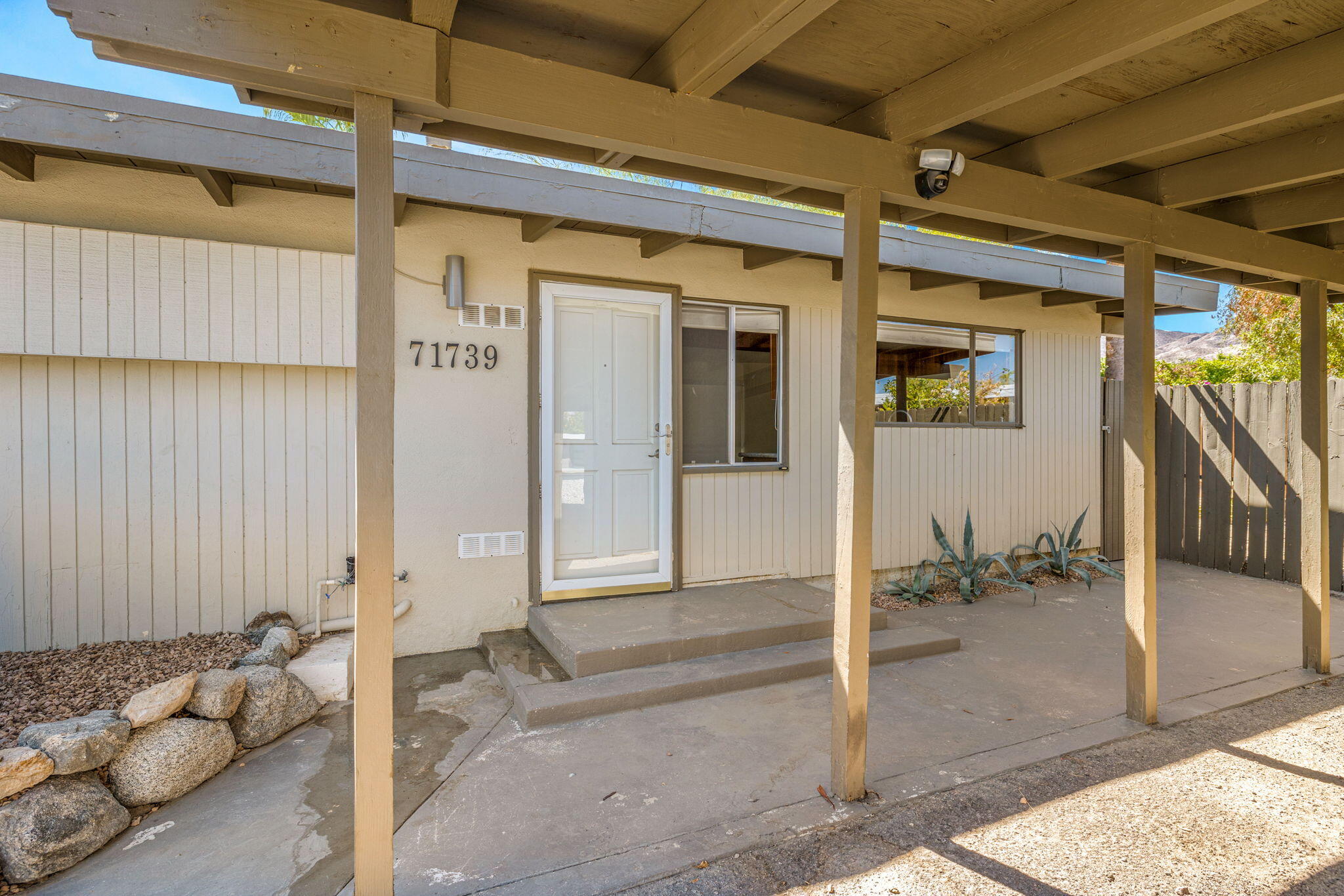 71739 Tunis Road Rancho Mirage, CA 92270 - Photo 9 of 37 8-web-or-mls-AM4A6213
