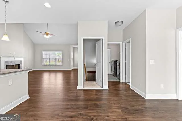 $2,550 | 517 Lago Court, LaGrange, GA 30241