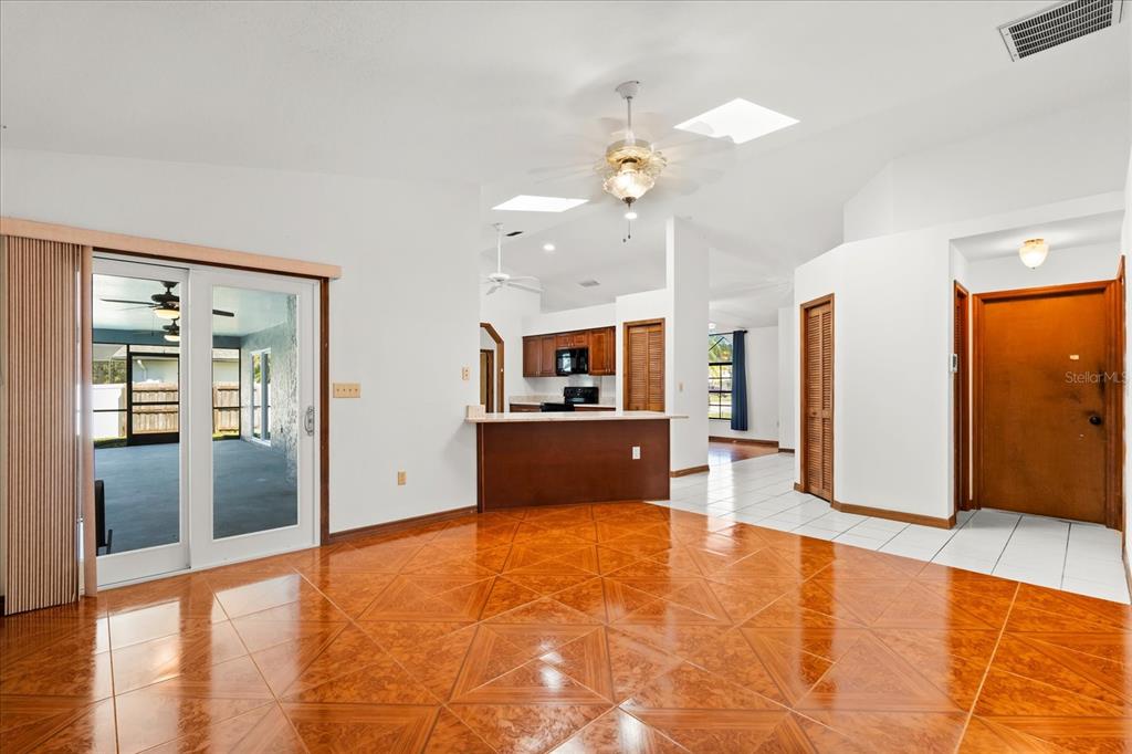 1012 Tony Circle St. Cloud, FL 34772 - Photo 11 of 30