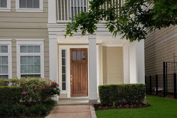 $5,300 | 190 West Breezy Way, The Woodlands, TX 77380