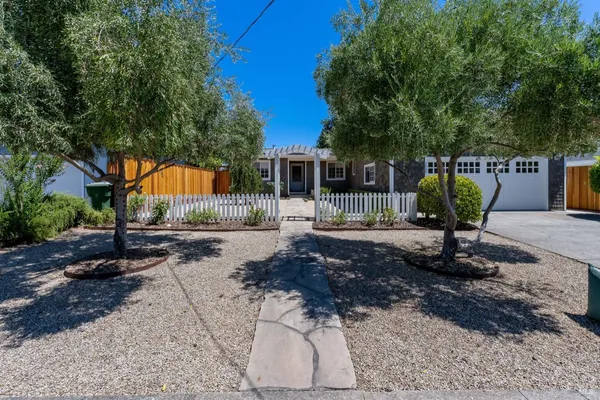 $1,450,000 | 1040 Valley View Street, St. Helena, CA 94574