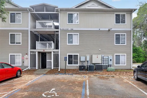$181,000 | 4000 Southwest 23rd Street, Unit 3302, Gainesville, FL 32608