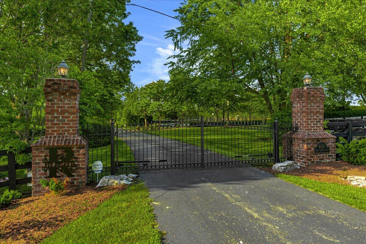 602 Cecil Wyatt Road Corbin, KY 40701 - Photo 12 of 96 89-IVA05378-2