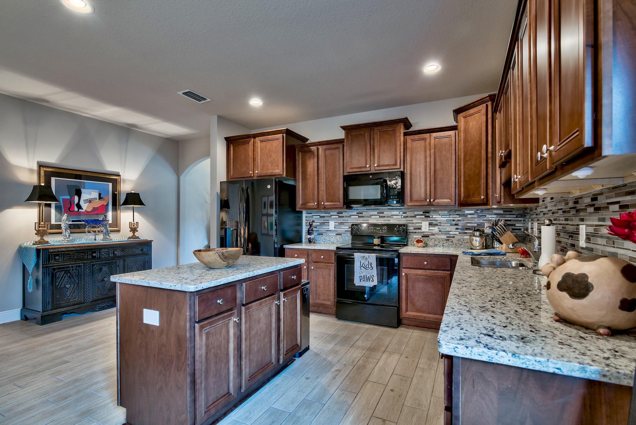 172 Whitman Way Freeport, FL 32439 - Photo 11 of 37 Gallery Image 11