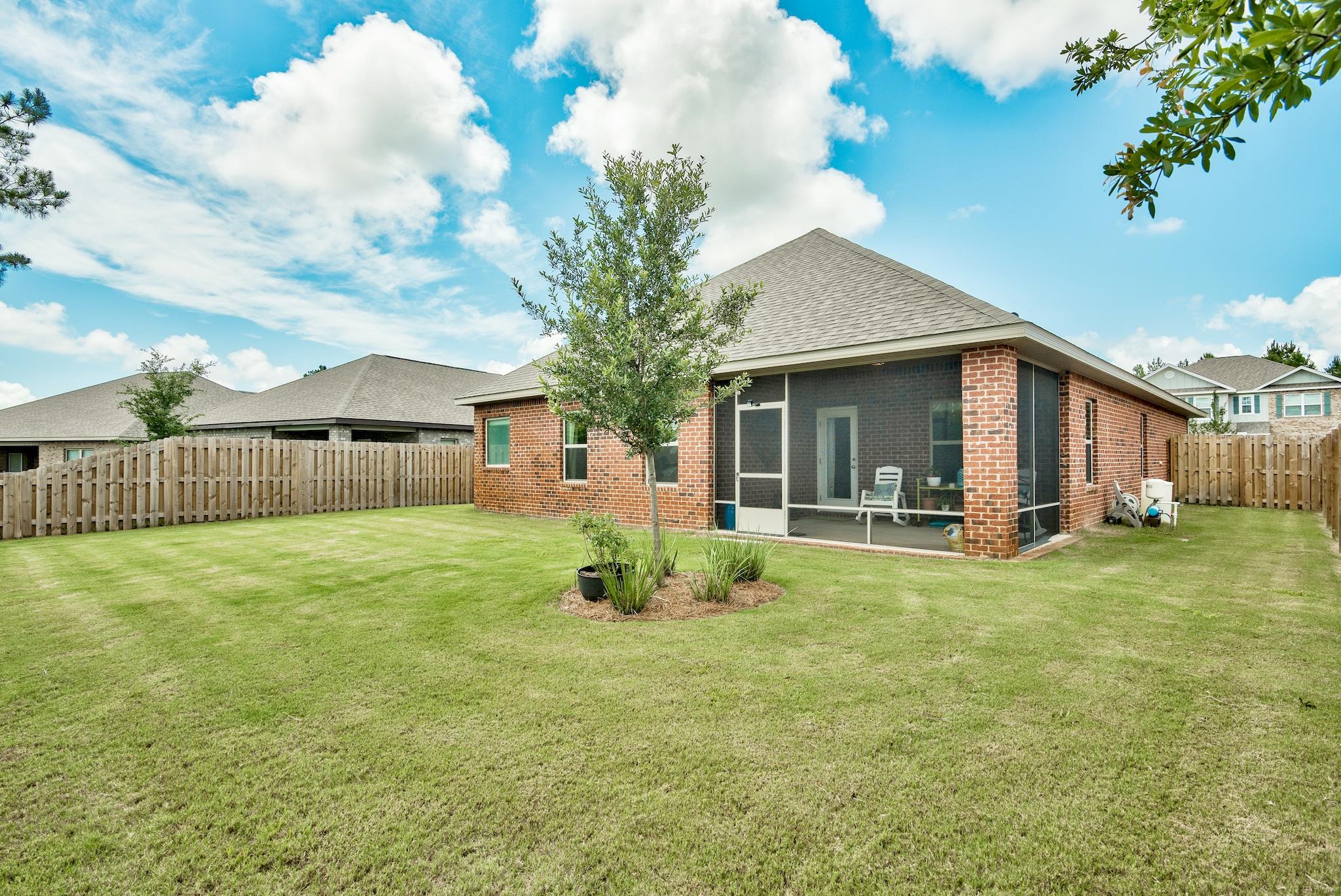 172 Whitman Way Freeport, FL 32439 - Photo 23 of 37 Gallery Image 23