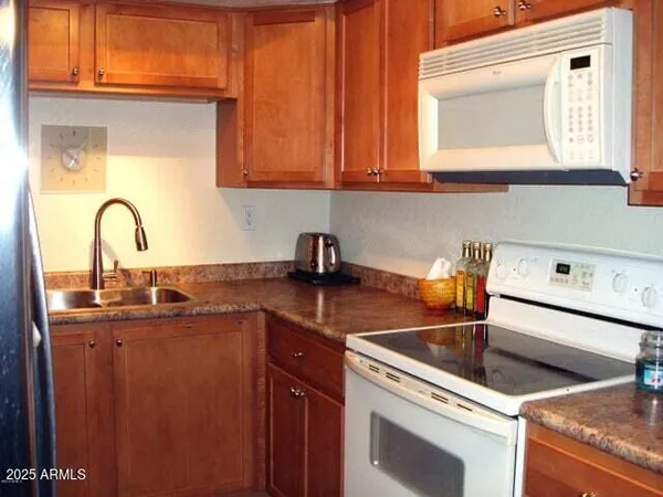 $2,350 | 8250 East Arabian Trail, Unit 111, Scottsdale, AZ 85258