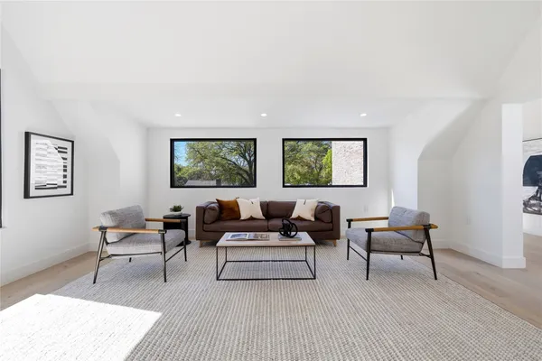 $2,995,000 | 1702 West 30th Street, Austin, TX 78703