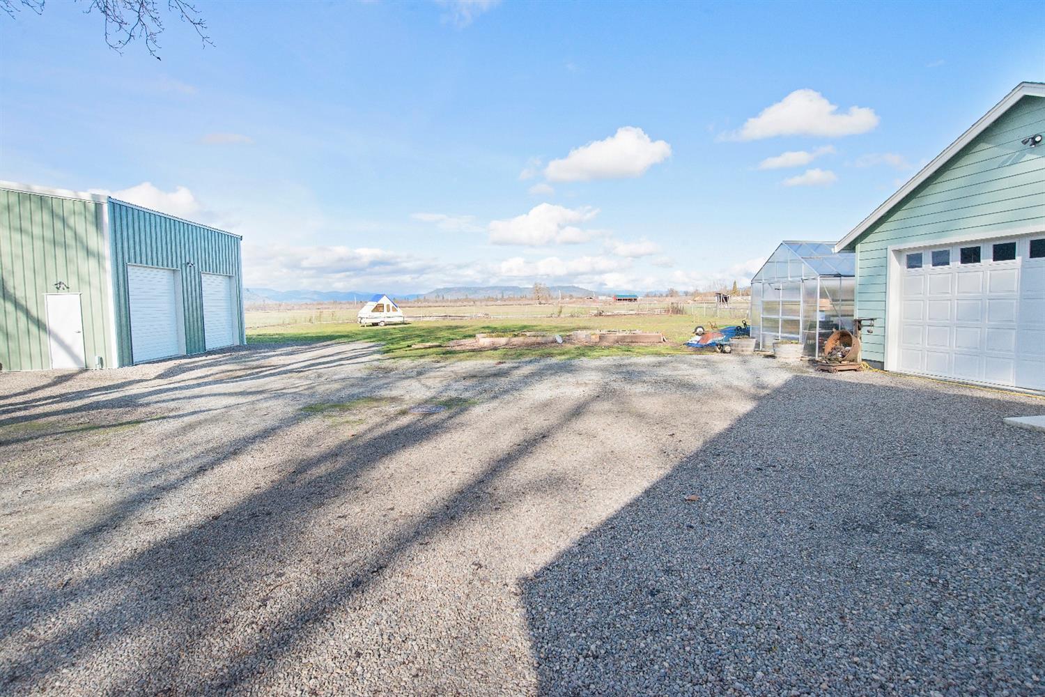 5113 Upton Road Central Point, OR 97502 - Photo 6 of 19 Additional Photo