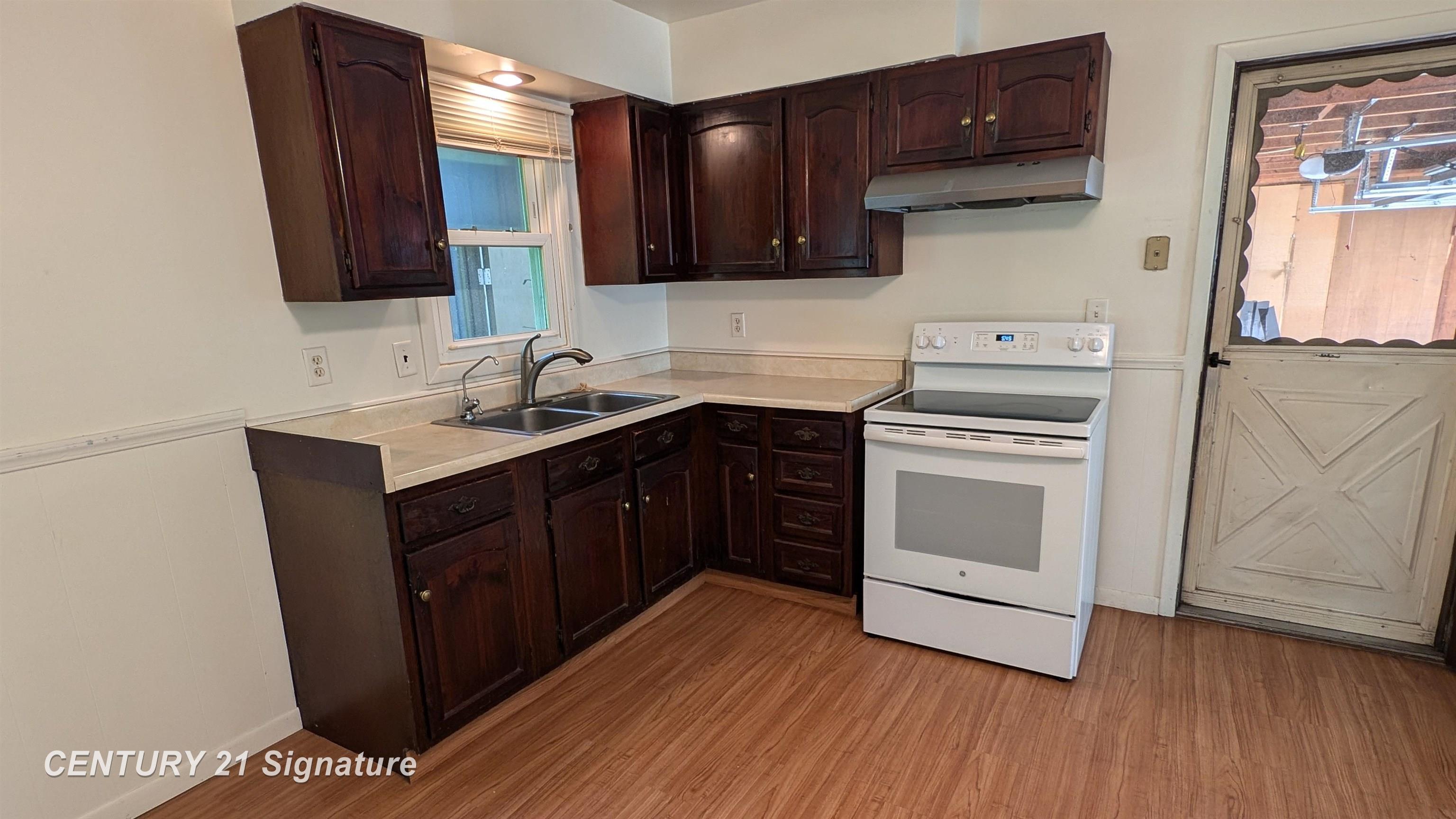 2740 North Garfield Road Pinconning, MI 48650 - Photo 4 of 18