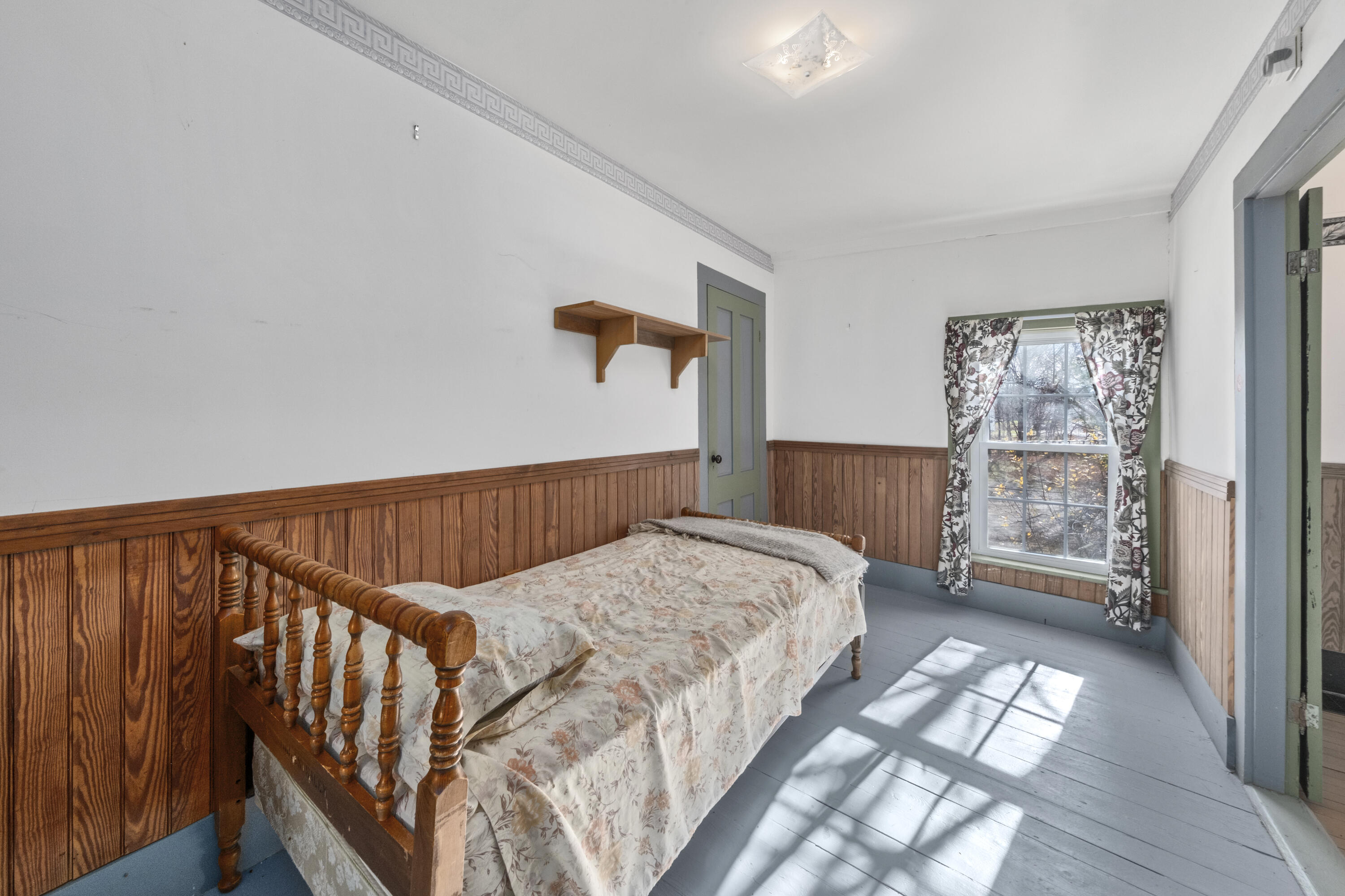 108 Common Road Union, ME 04862 - Photo 11 of 43 Second level office