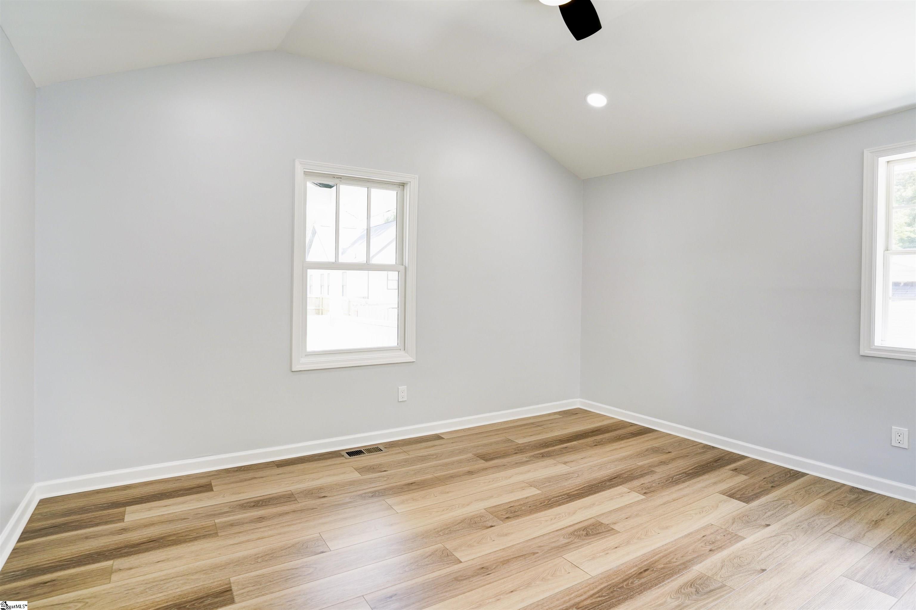 2 Harris Lane Greenville, SC 29607 - Photo 26 of 36