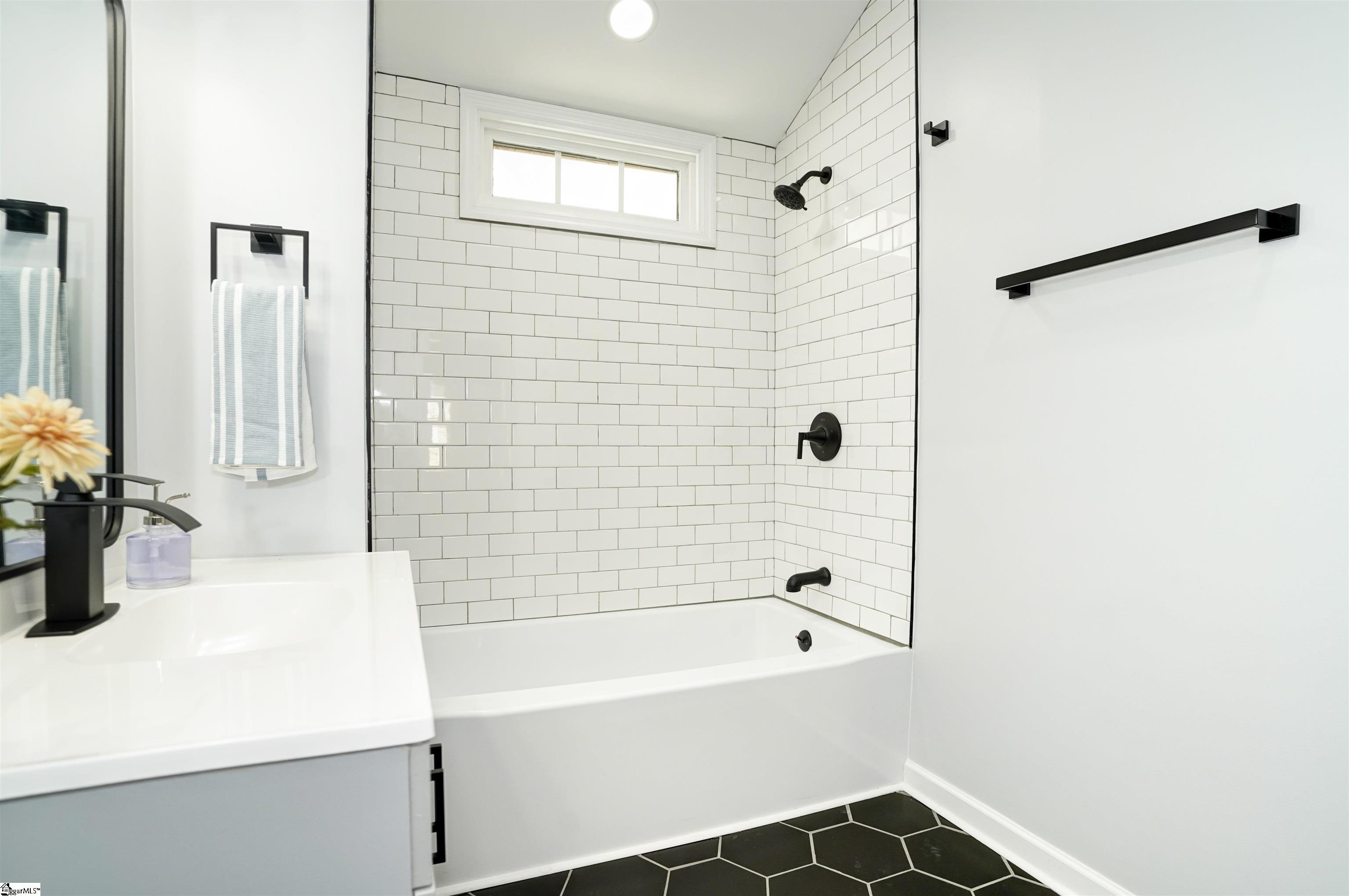 2 Harris Lane Greenville, SC 29607 - Photo 30 of 36