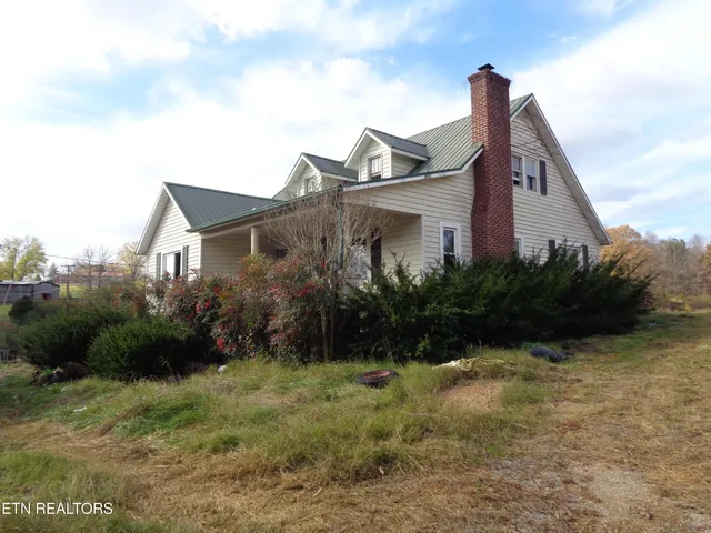 $245,000 | 105 Nelms Street, Surgoinsville, TN 37873