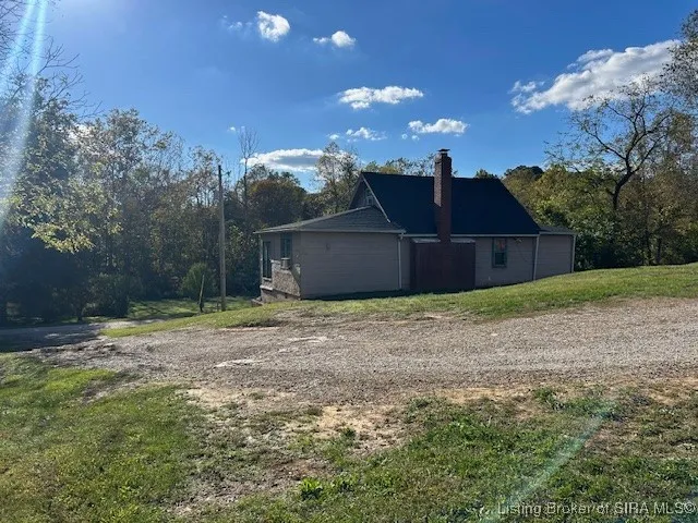 $119,900 | 2400 Hidden Valley Northeast, Corydon, IN 47112