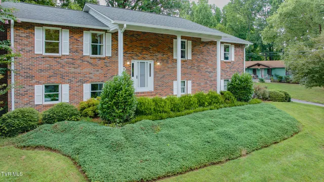 $414,900 | 150 Heather Lane, Johnson City, TN 37601