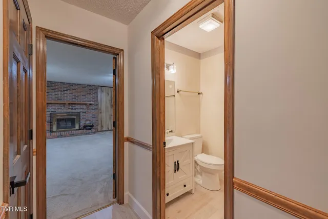 $414,900 | 150 Heather Lane, Johnson City, TN 37601