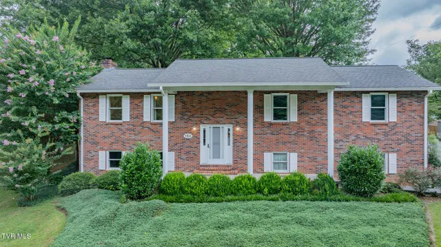 $414,900 | 150 Heather Lane, Johnson City, TN 37601