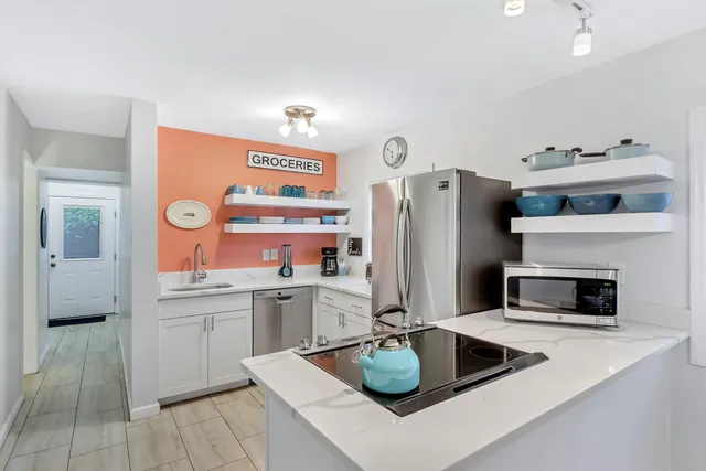 $2,150,000 | 4005 Cameron Boulevard, Isle of Palms, SC 29451