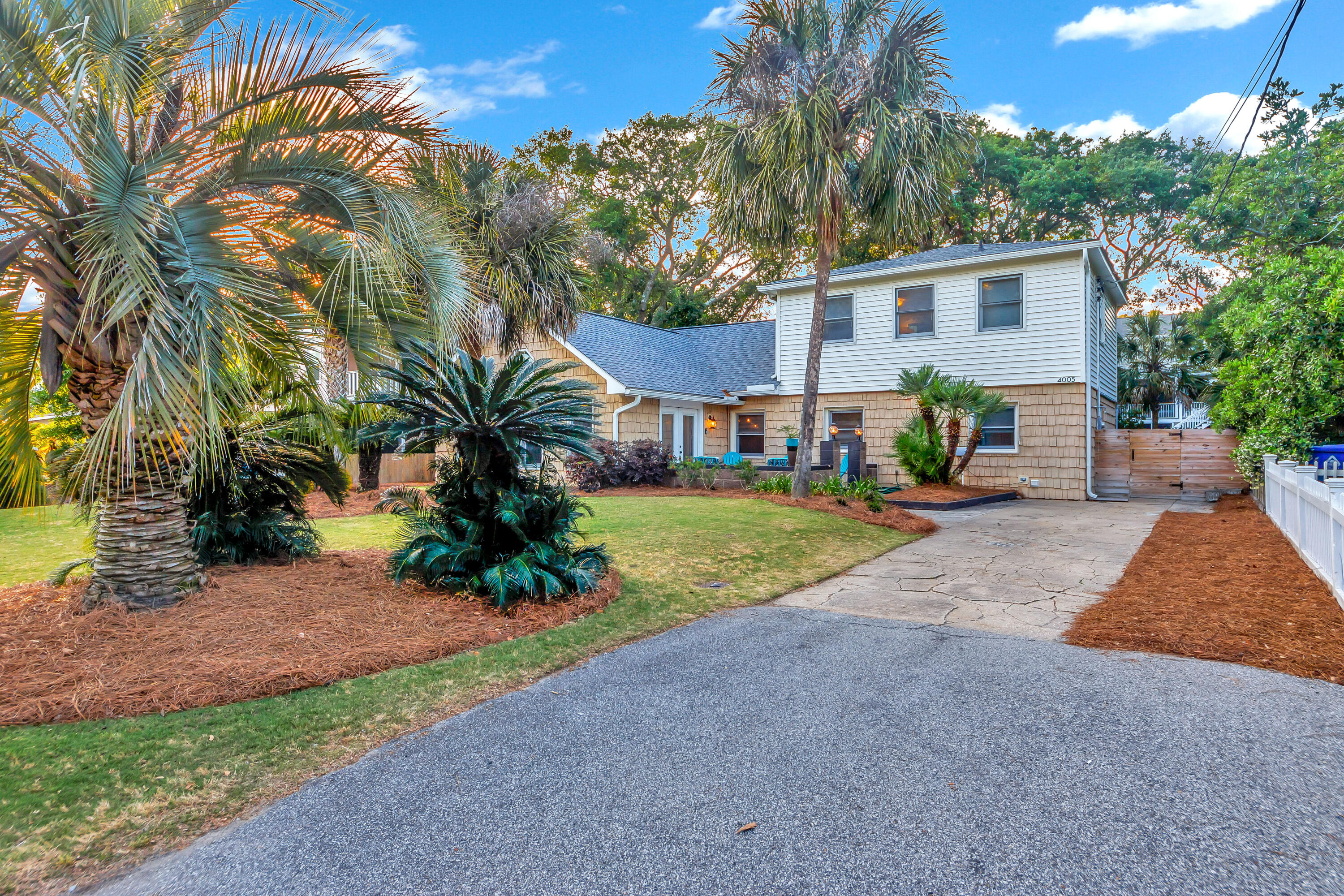 4005 Cameron Boulevard Isle of Palms, SC 29451 - Photo 3 of 44 _01A6879