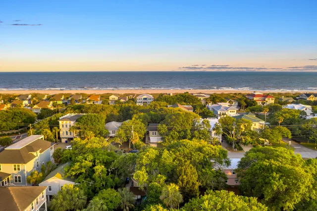 $2,150,000 | 4005 Cameron Boulevard, Isle of Palms, SC 29451