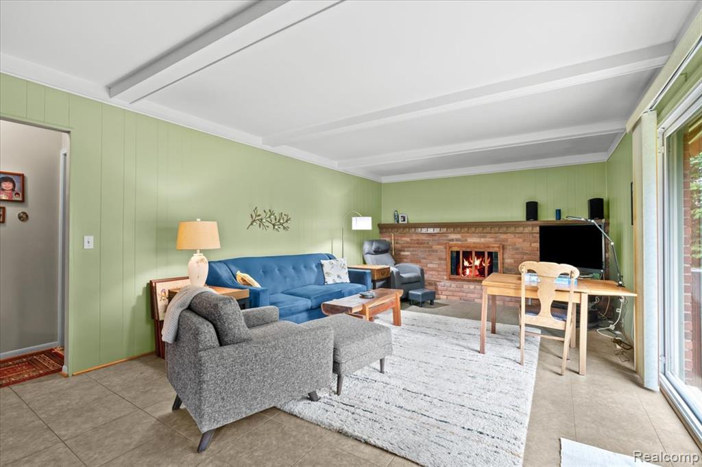 799 Croydon Road Rochester Hills, MI 48309 - Photo 17 of 56