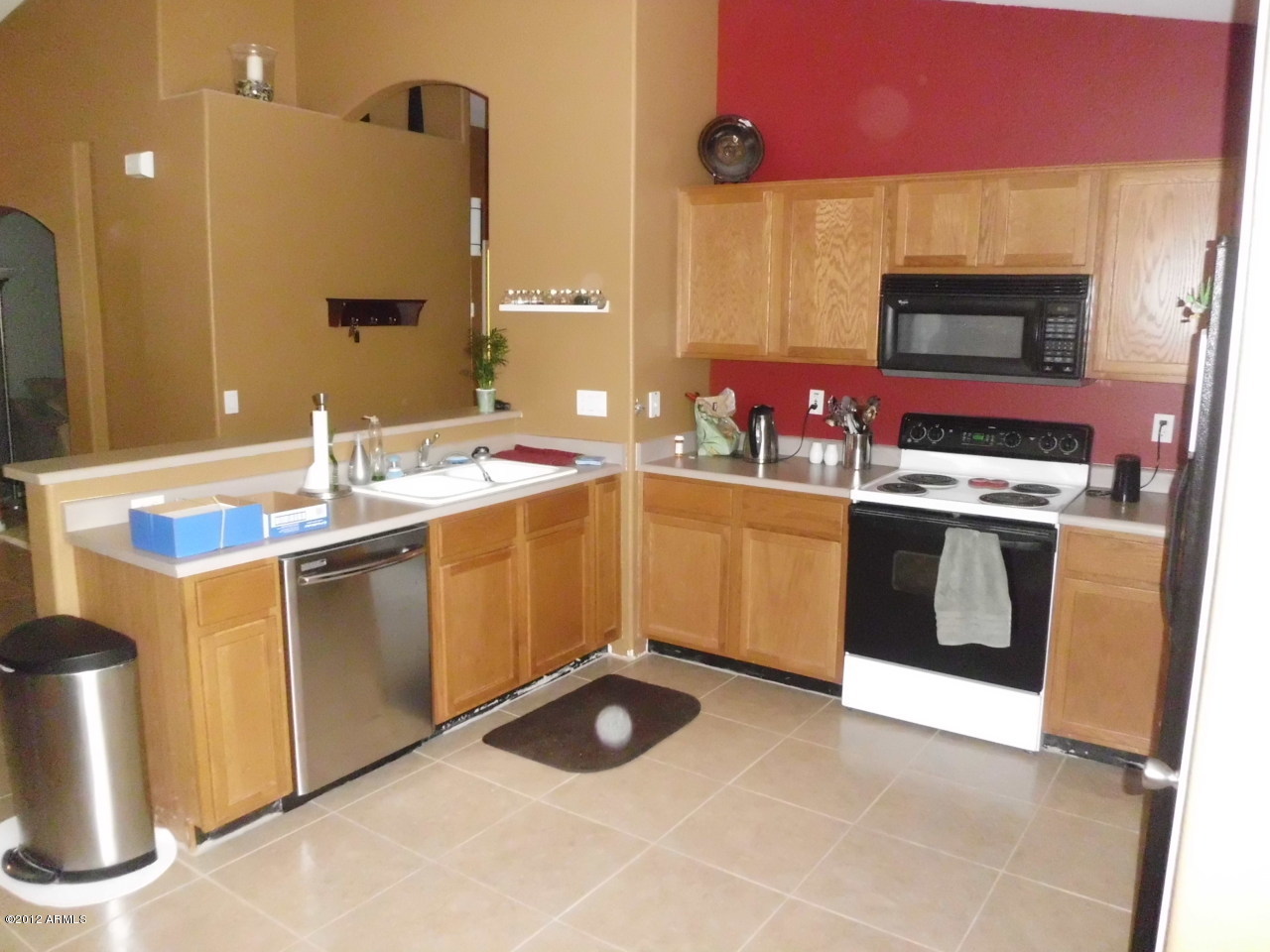 6205 East Roland Street Mesa, AZ 85215 - Photo 4 of 7 kitchen