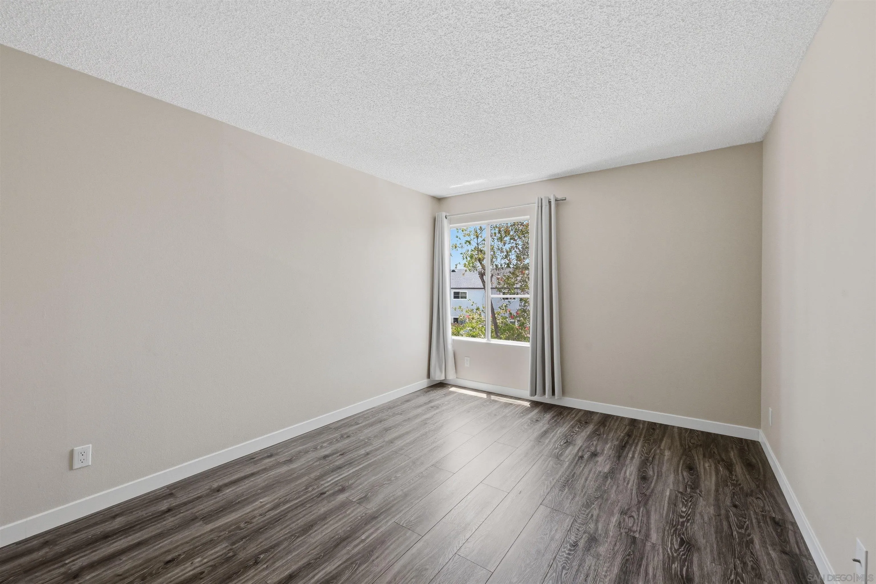 3550 Ruffin Road, Unit 240 San Diego, CA 92123 - Photo 2 of 18