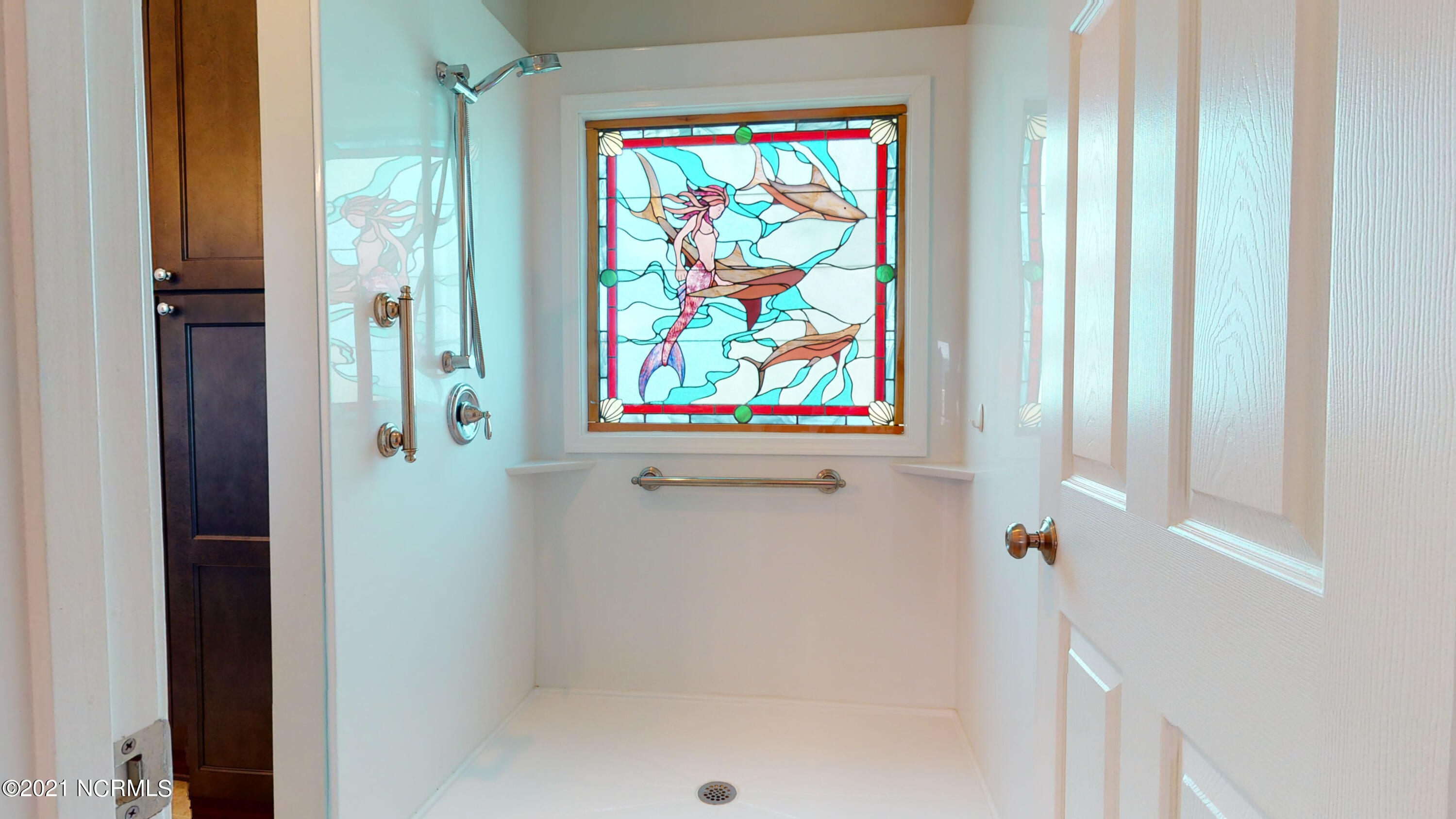 2255 New River Inlet Road North Topsail Beach, NC 28460 - Photo 21 of 43 Master bathroom