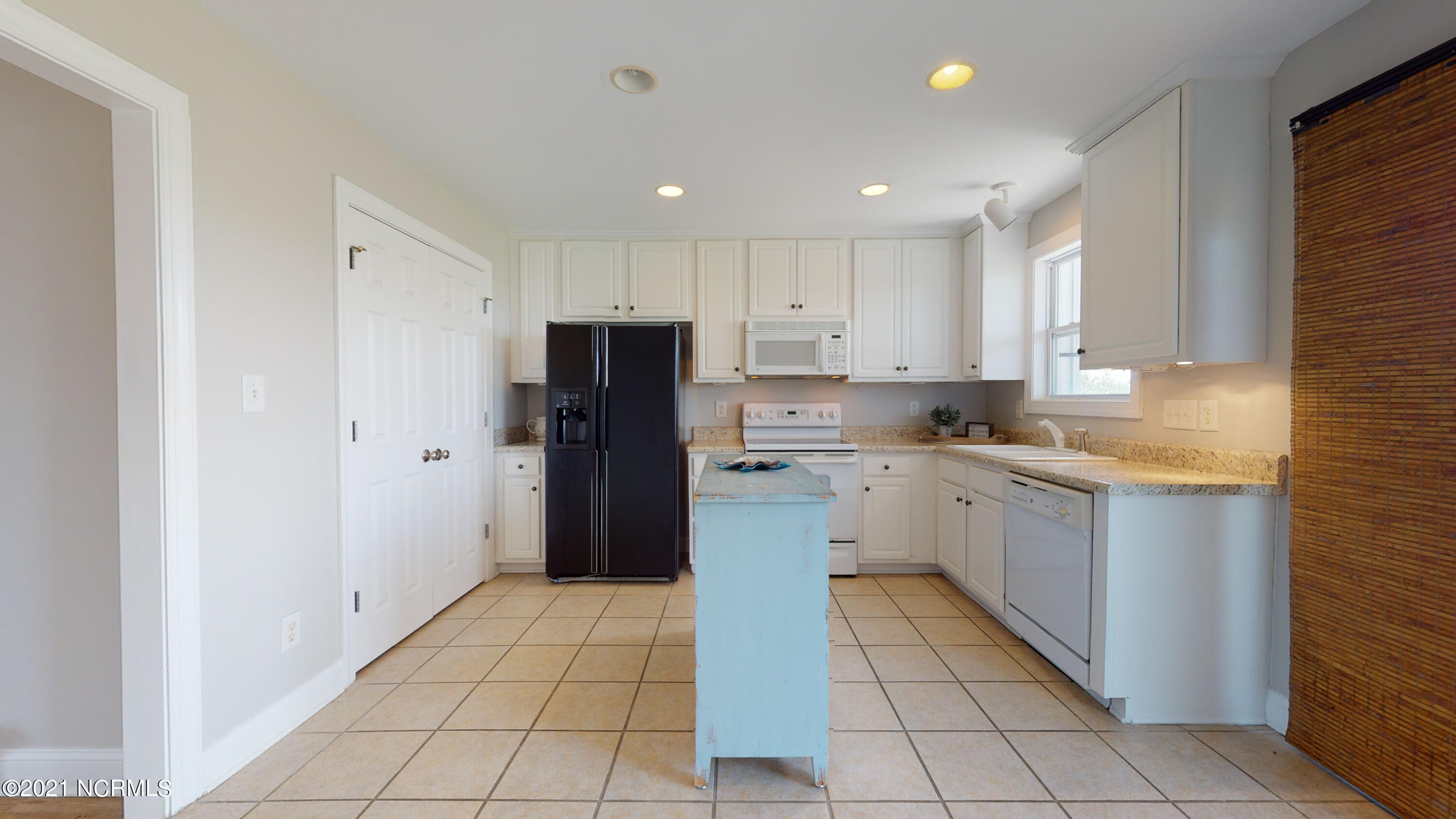 2255 New River Inlet Road North Topsail Beach, NC 28460 - Photo 7 of 43 2255 New River Inlet Rd-42