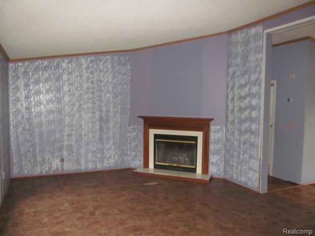 21747 Farmington Road Farmington, MI 48335 - Photo 24 of 35 21747 FARMINGTON RD FARMINGTON HILLS (62).jpg