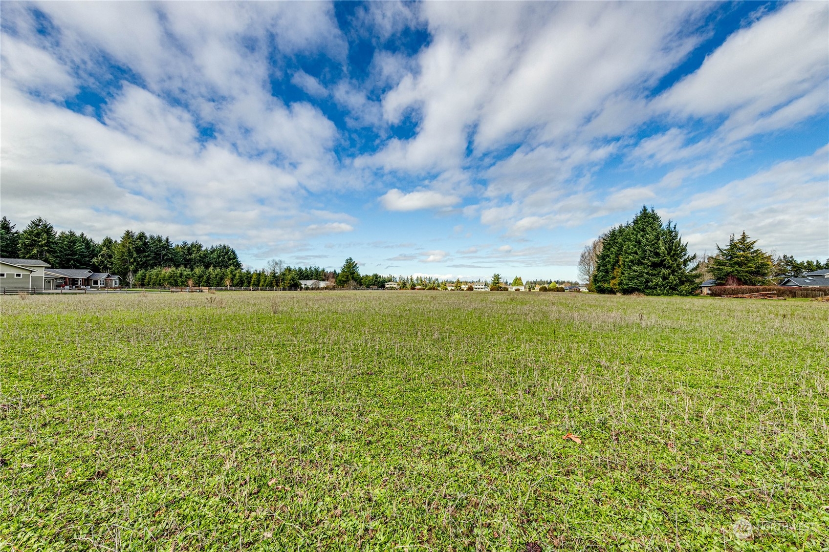 999 Thunder Road Port Angeles, WA 98362 - Photo 8 of 20 Gallery Image 8