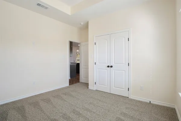 $215,000 | 807 East Brown Street, Hearne, TX 77859