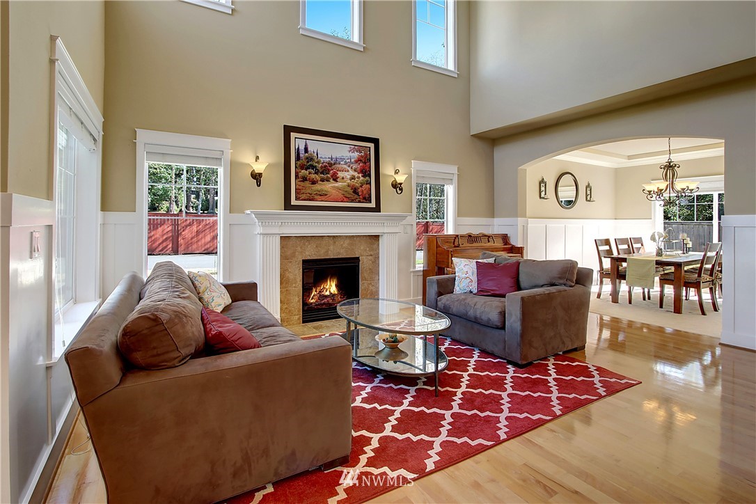 4002 217th Street Southeast Bothell, WA 98021 - Photo 2 of 20