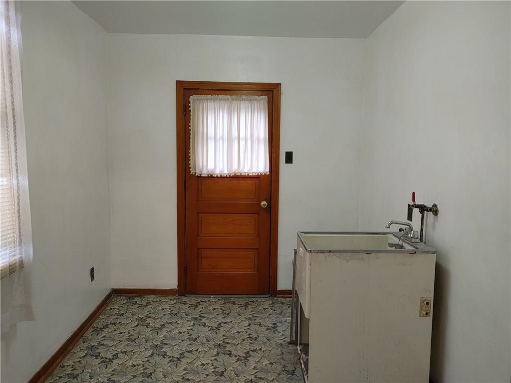 3236 Rothpletz Street Pittsburgh, PA 15212 - Photo 12 of 14 Gallery Image 12
