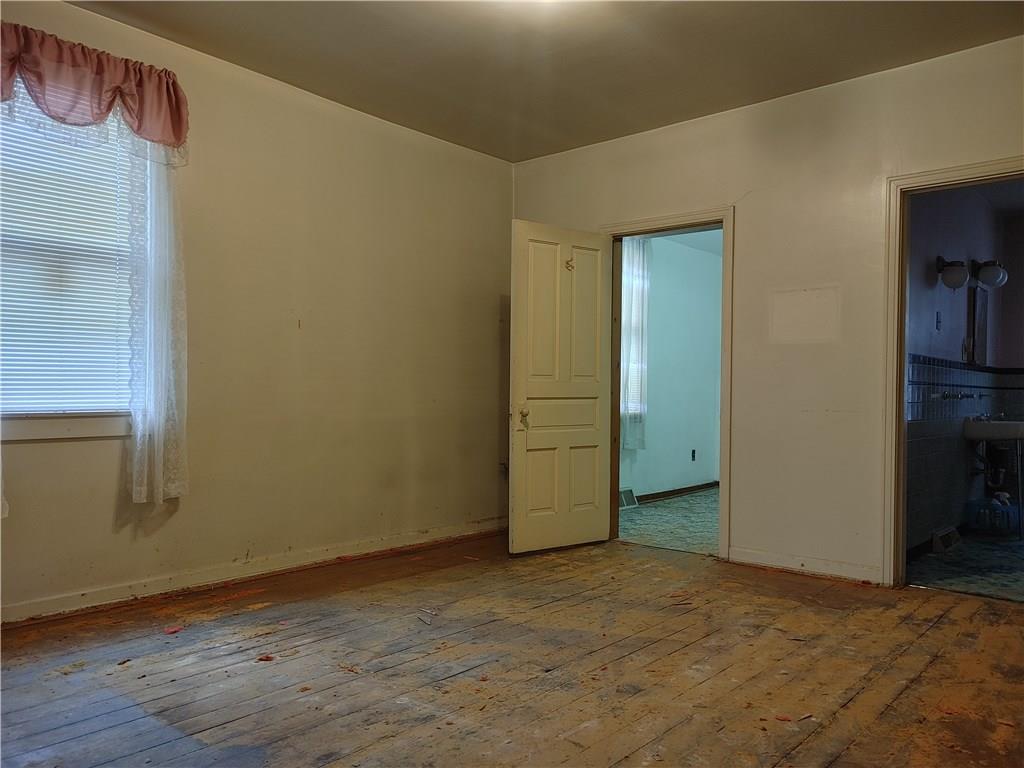 3236 Rothpletz Street Pittsburgh, PA 15212 - Photo 9 of 14 Gallery Image 9