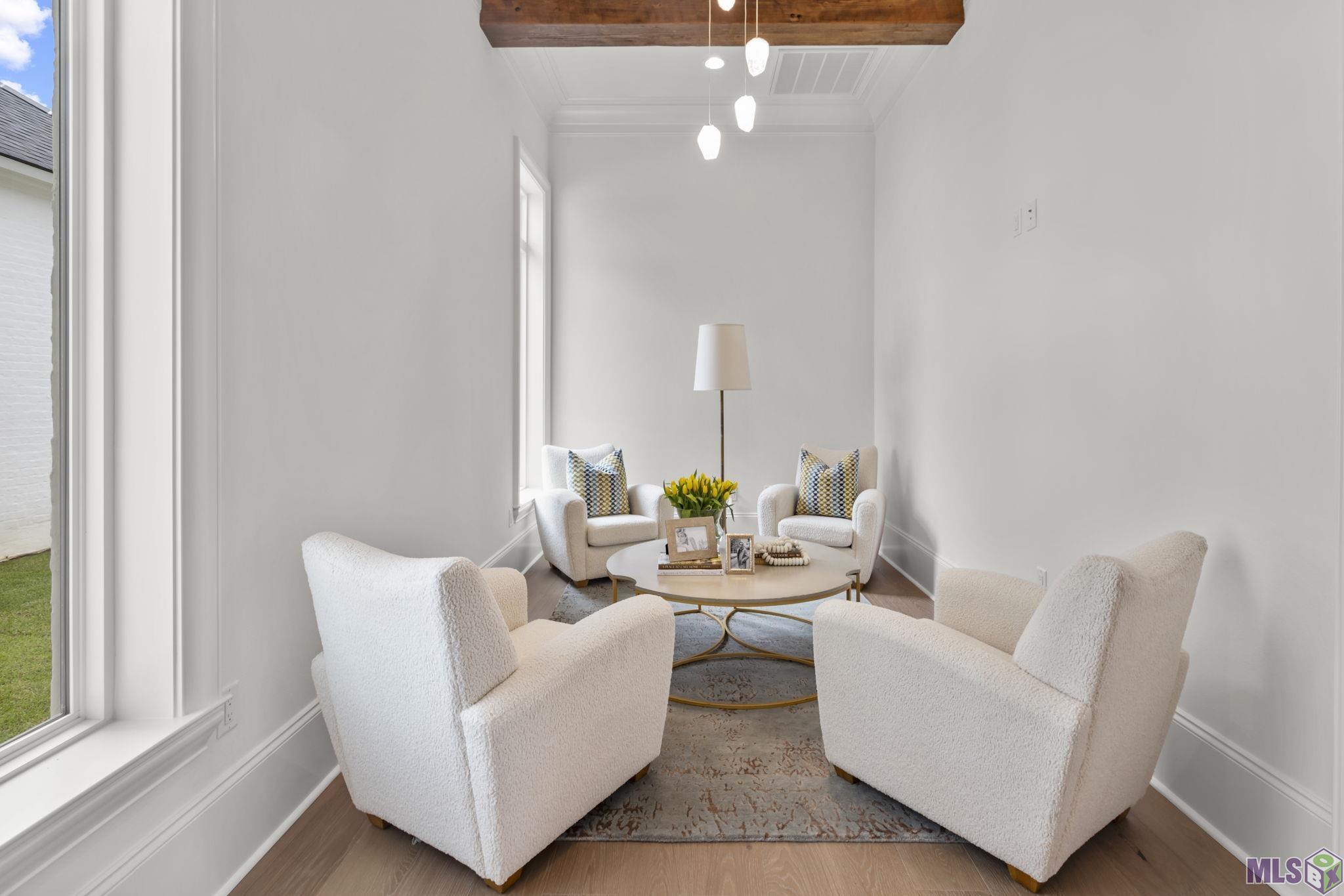 7121 Lane's End Baton Rouge, LA 70810 - Photo 22 of 53 Master Sitting Room/ Office