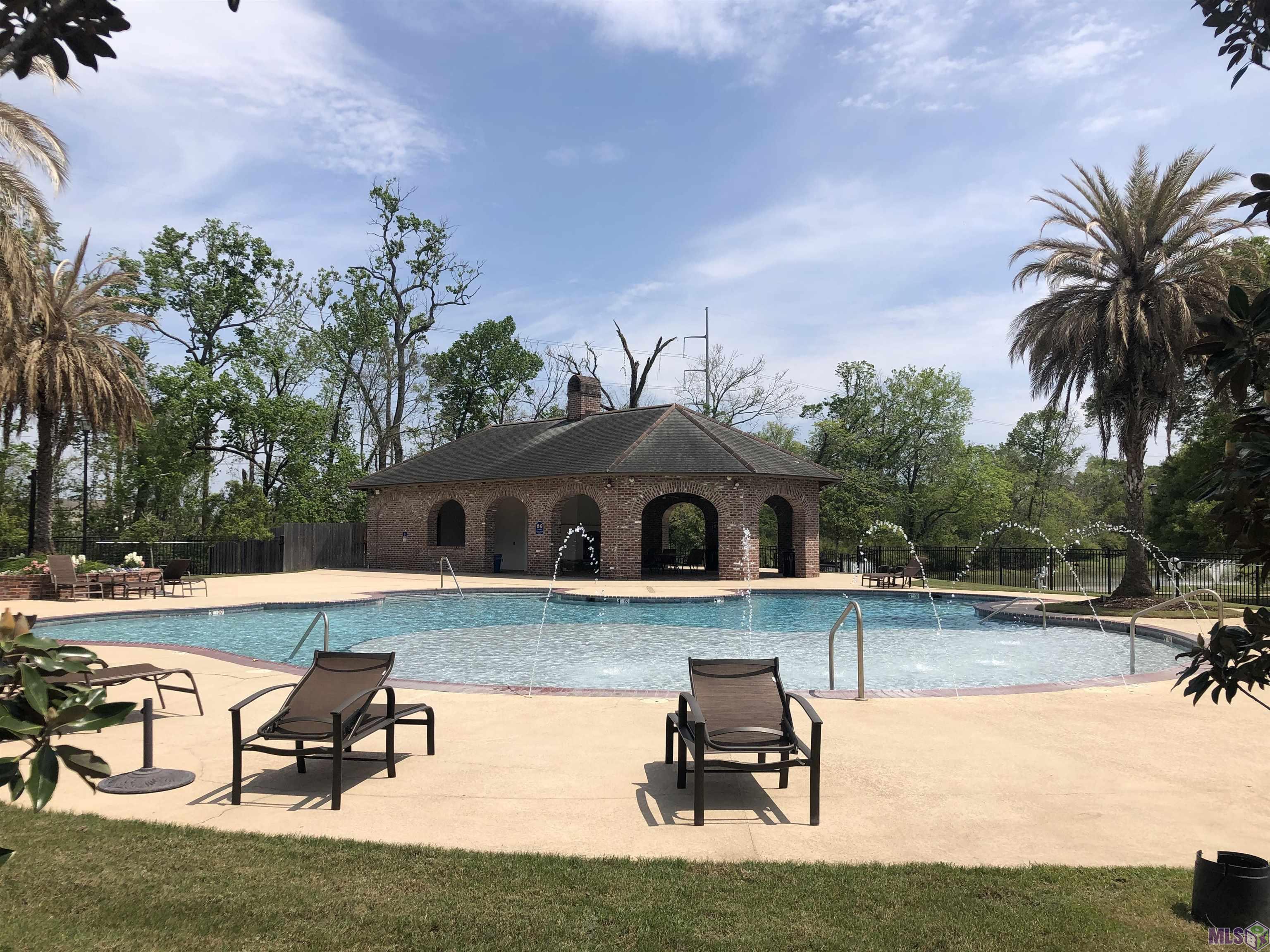 7121 Lane's End Baton Rouge, LA 70810 - Photo 47 of 53 Neighborhood pool