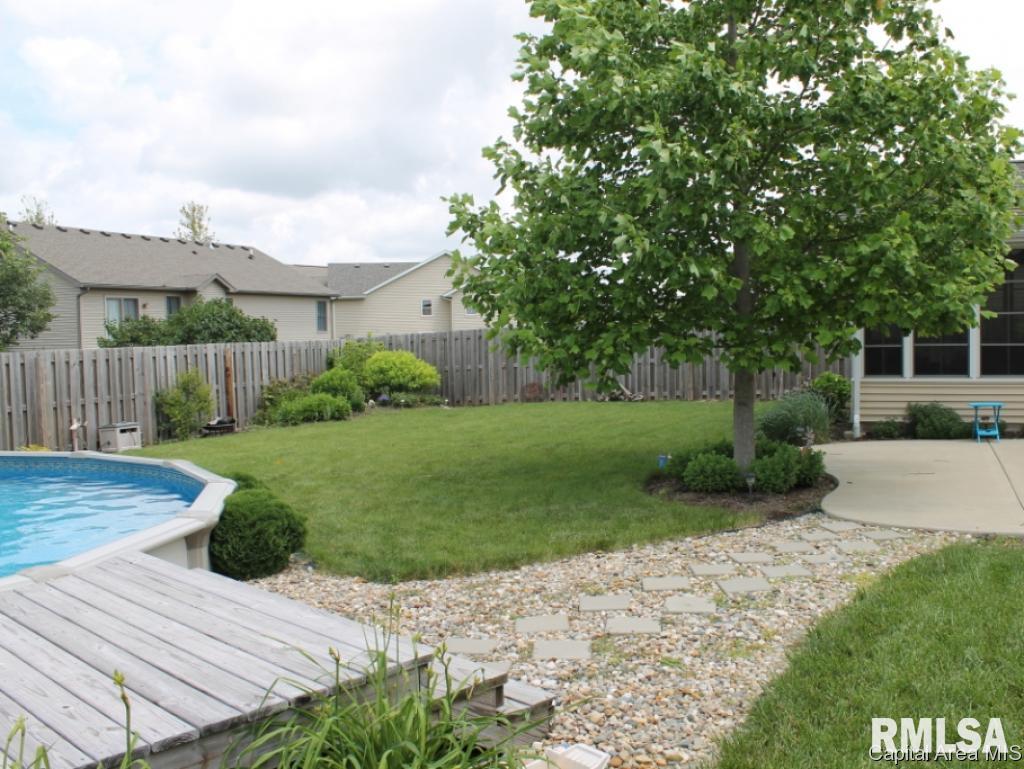 5013 Crane Drive Springfield, IL 62711 - Photo 19 of 23 Gallery Image 19