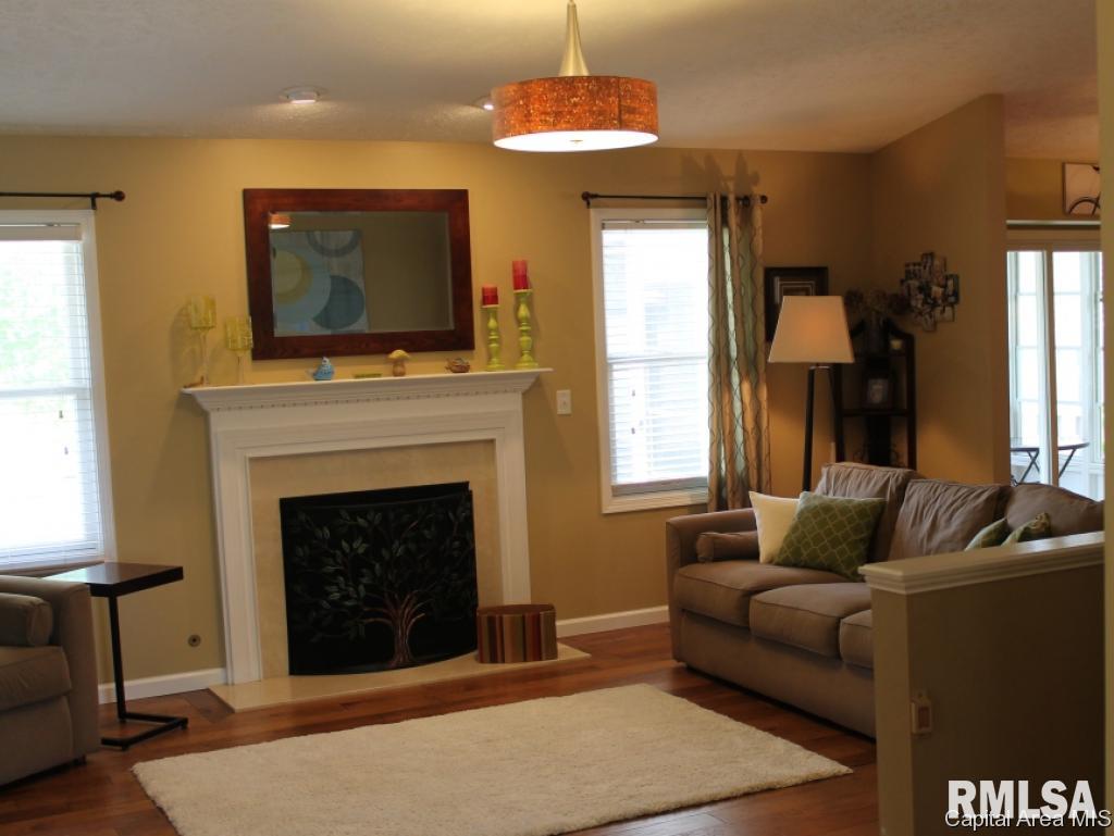 5013 Crane Drive Springfield, IL 62711 - Photo 6 of 23 Gallery Image 6