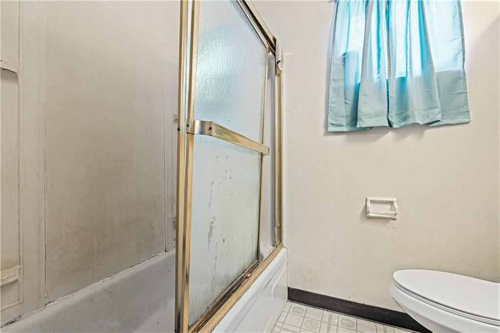 513 Noblestown Road Carnegie, PA 15106 - Photo 15 of 25 Gallery Image 15