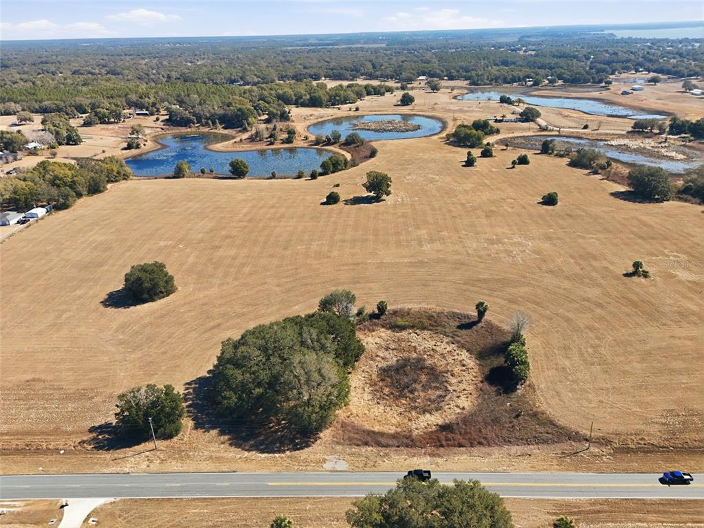 Emerald Avenue Leesburg, FL 34788 - Photo 7 of 8 a view of a city