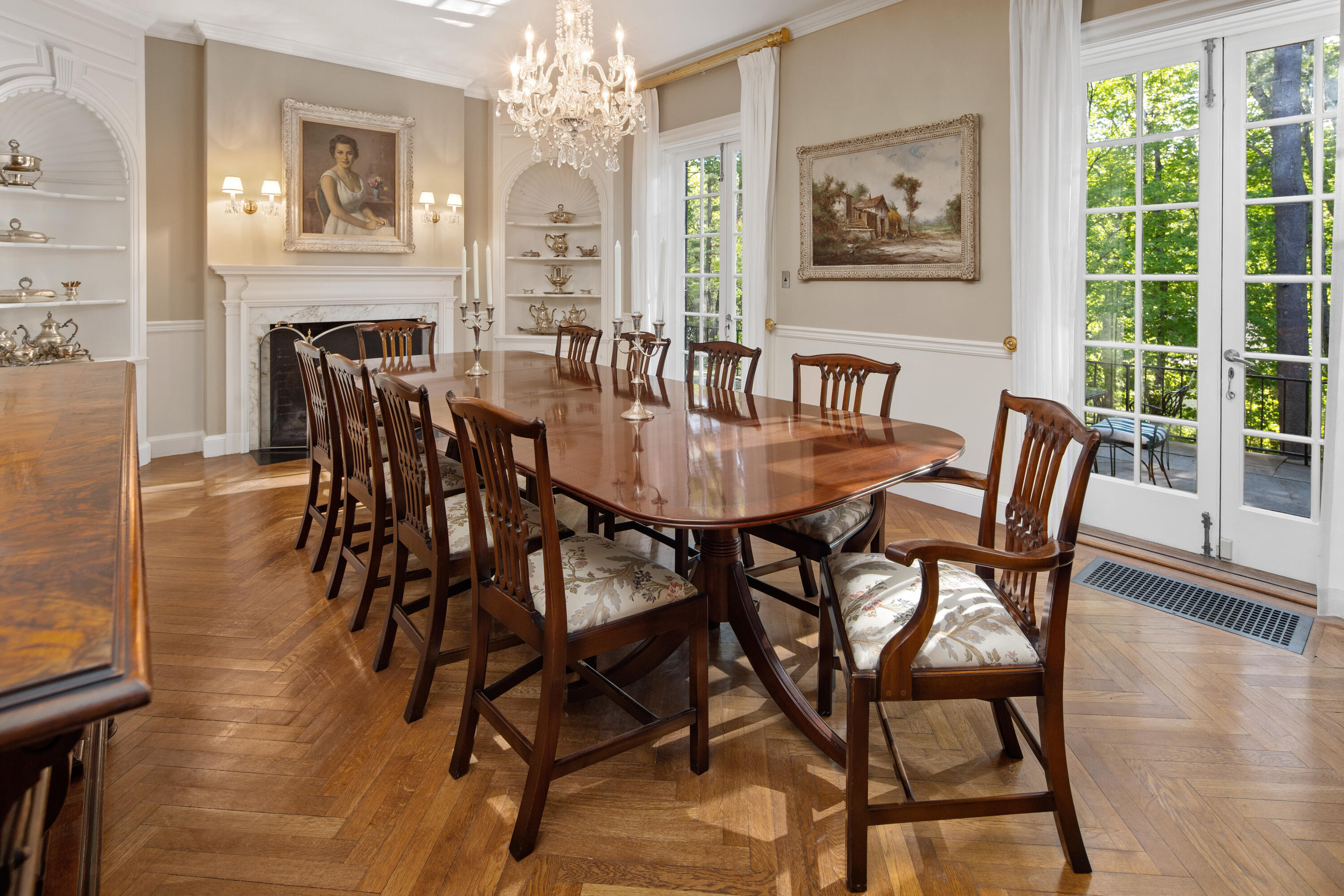 360 Greenley Road New Canaan, CT 06840 - Photo 6 of 22 a dining room with furniture a rug and wooden floor