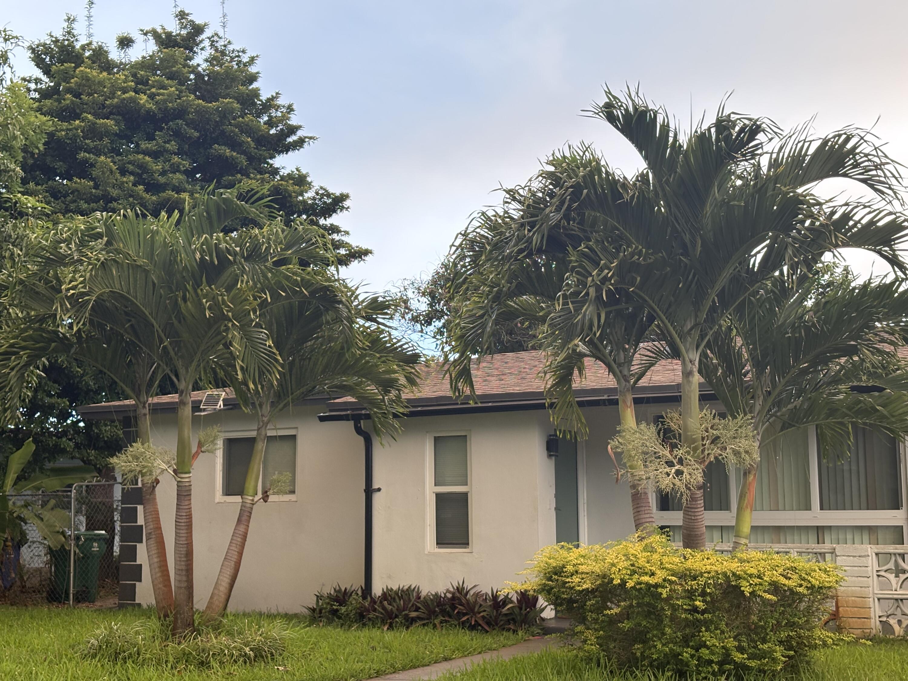 2100 Southwest 67th Way Miramar, FL 33023 - Photo 1 of 3 IMG_2190