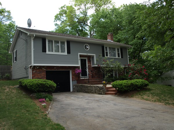 54 Stoughton Road Dedham, MA 02026 - Photo 1 of 13 Gallery Image 1