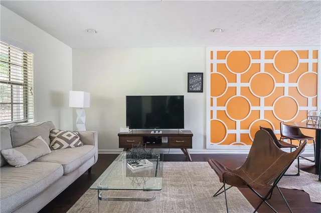 $2,900 | 942 Cadencia Way Southwest, Lilburn, GA 30047