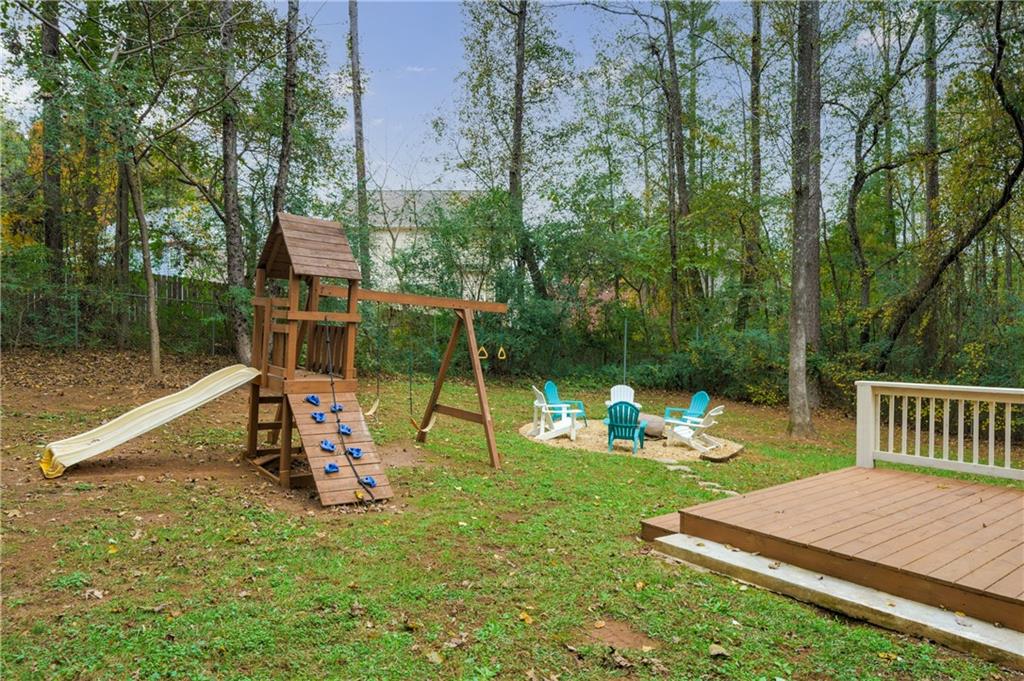 942 Cadencia Way Southwest Lilburn, GA 30047 - Photo 9 of 44