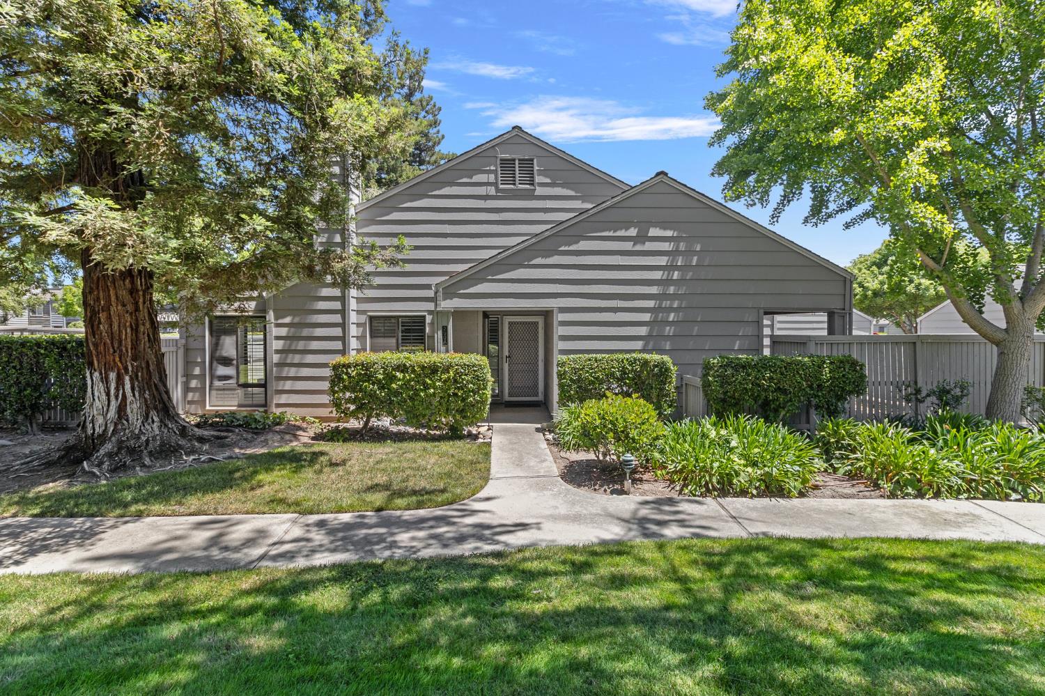 290 West Rumble Road, Unit A Modesto, CA 95350 - Photo 1 of 1 Gallery Image 1