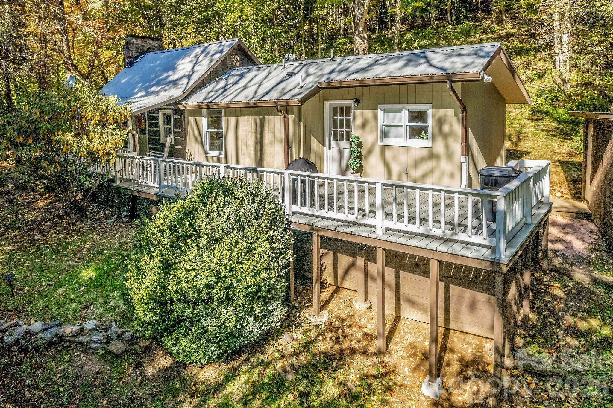 284 Grady Winkler Road Boone, NC 28607 - Photo 2 of 45